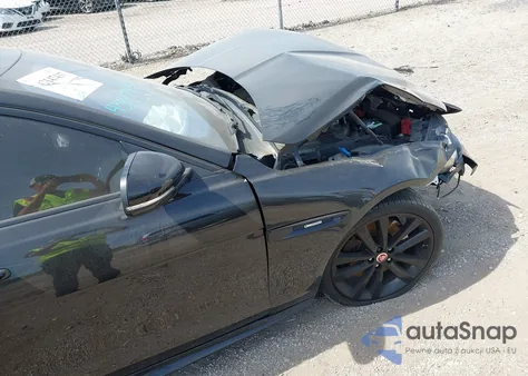 2018 Jaguar Xe 35T R-Sport from USA, damaged, VIN SAJAL4EV2JCP26483